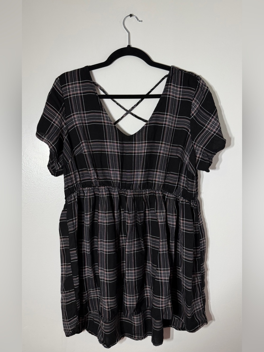 Torrid Size 2 Black Plaid Babydoll Top Criss Cross Back